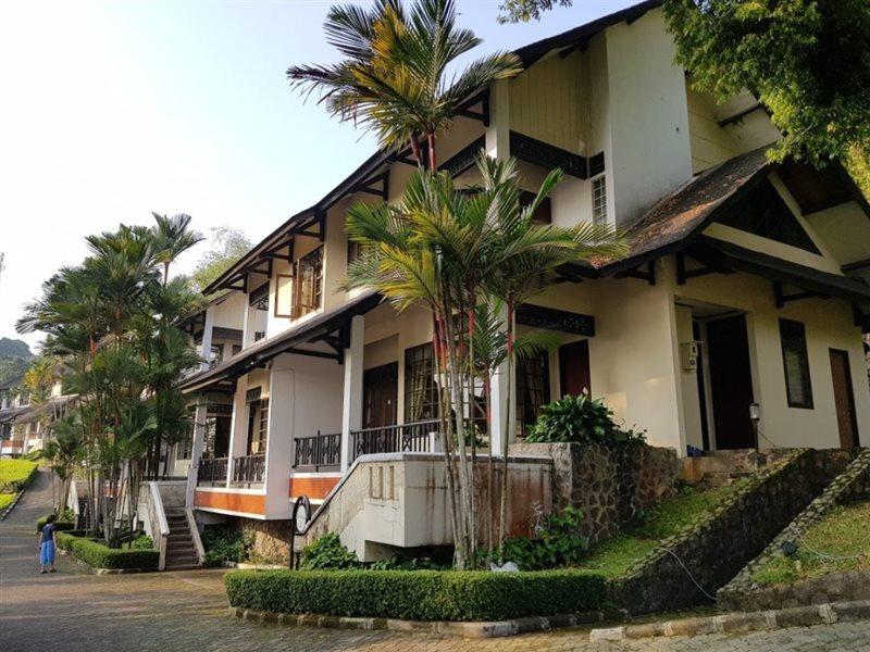 กูนุง เกอลิส คอตเทจ แมเนจ บาย รอยัล ทิวลิป Hotel โบกอร์ ภายนอก รูปภาพ