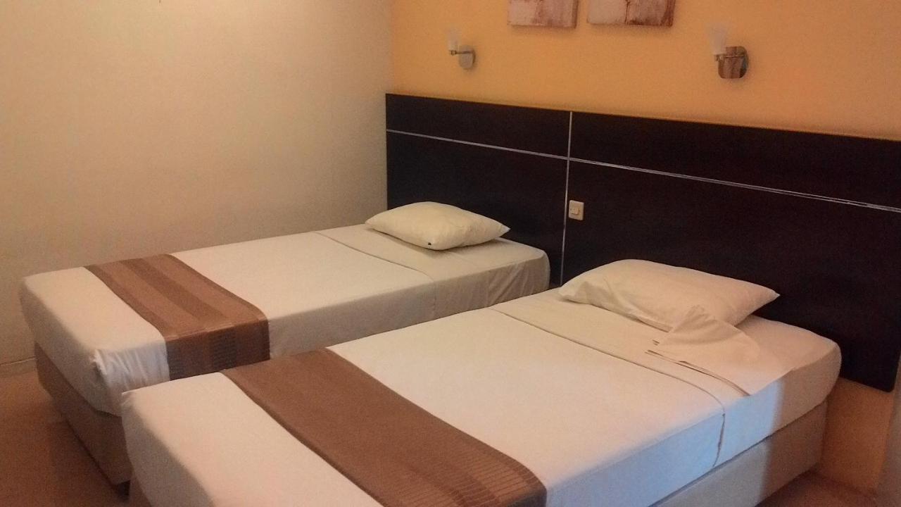 กูนุง เกอลิส คอตเทจ แมเนจ บาย รอยัล ทิวลิป Hotel โบกอร์ ภายนอก รูปภาพ