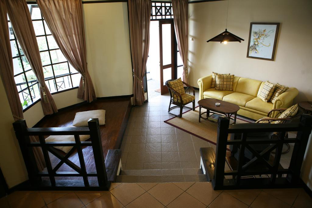 กูนุง เกอลิส คอตเทจ แมเนจ บาย รอยัล ทิวลิป Hotel โบกอร์ ภายนอก รูปภาพ